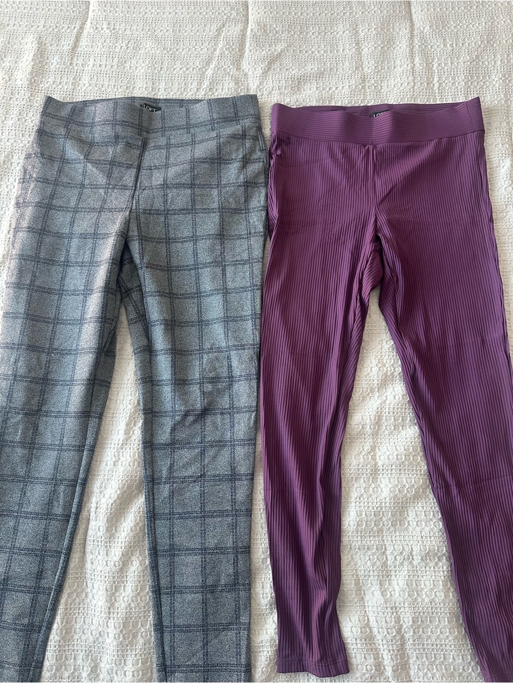 LOFT Plum Ribbed Leggings